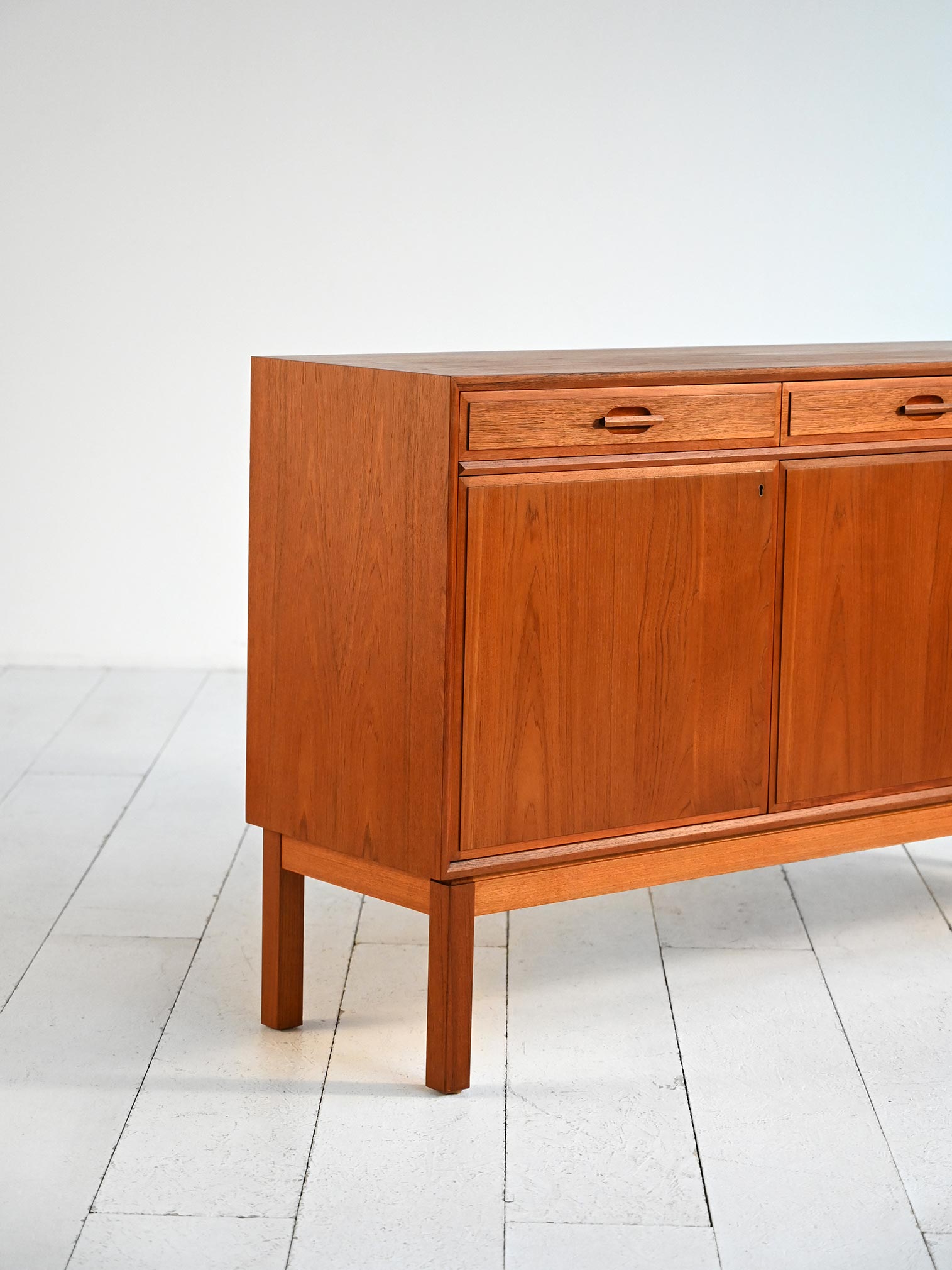 Scandinavian teak sideboard 50-60s-h Scandinavian teak sideboard, 1950s-60s-h
