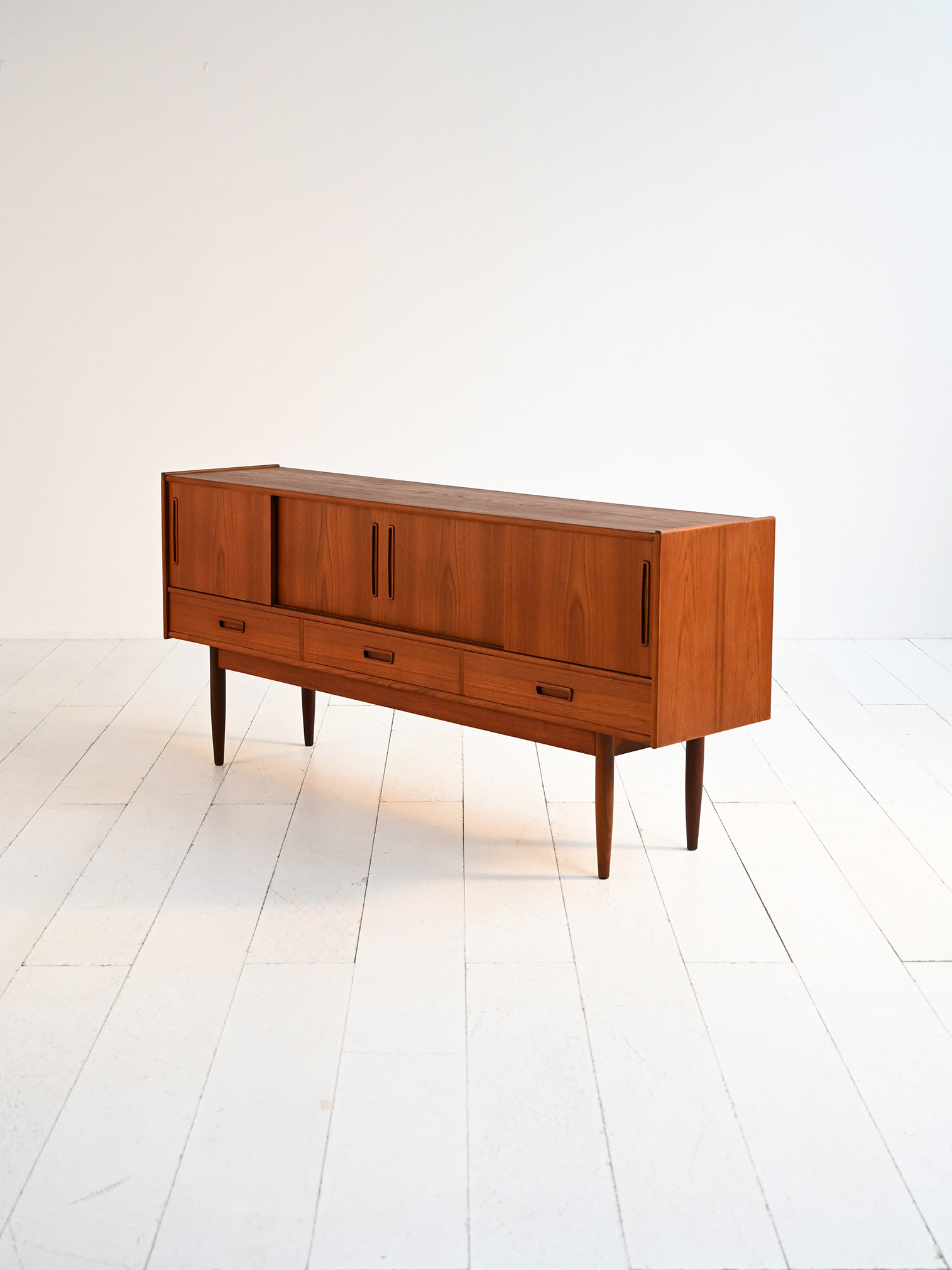 Sideboard danese Sibast Møbler 60s-e Sideboard danese Sibast Møbler anni ’60-e