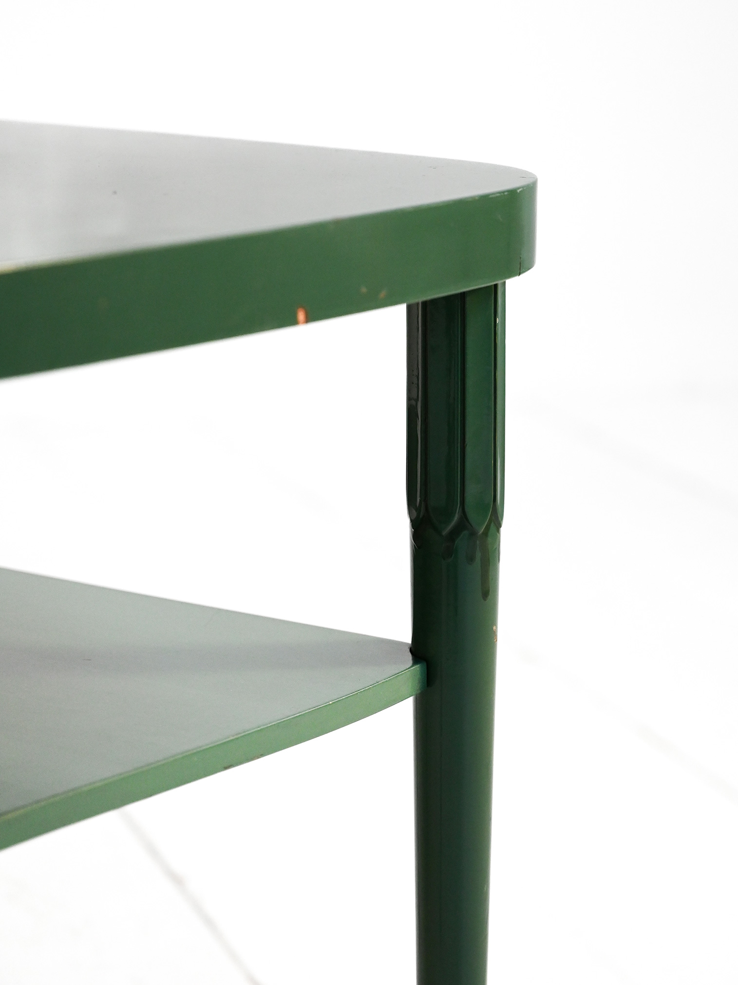 Tavolino scandinavo modernista 50s-e Tavolino scandinavo modernista anni 50-e
