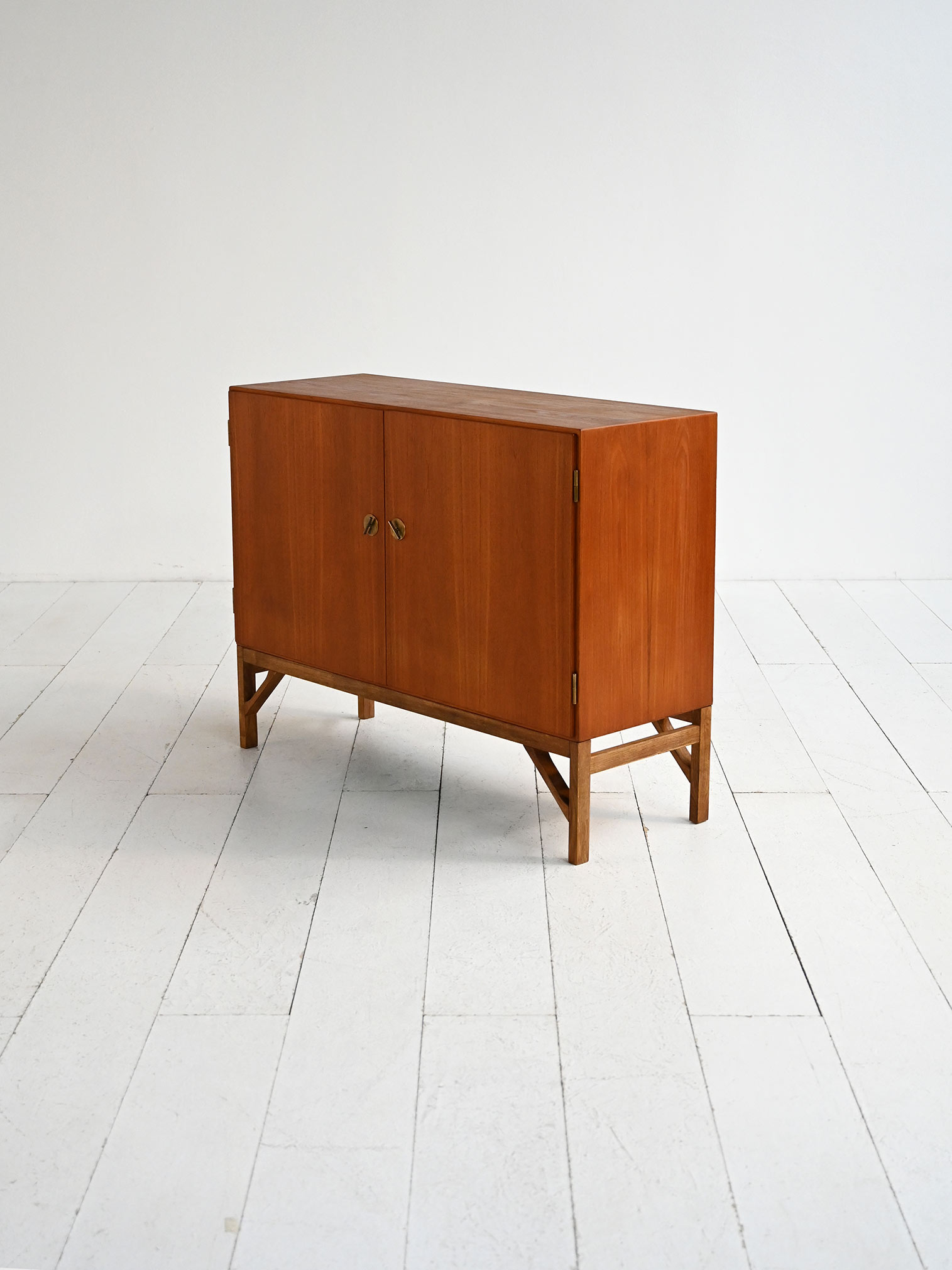 Danish sideboard model "232" Børge Mogensen 60s-e Danish sideboard model "232" by Børge Mogensen, 1960s-e