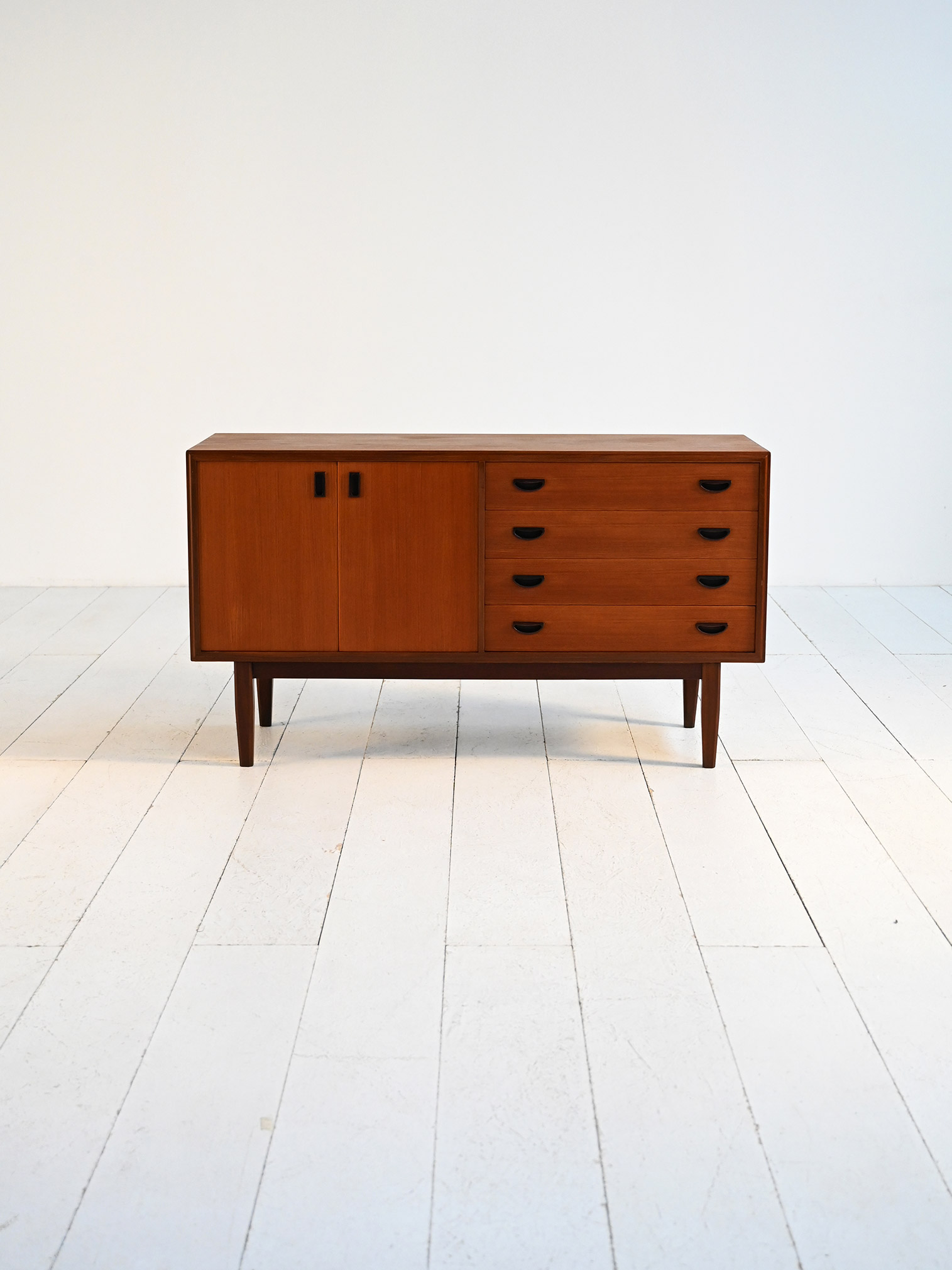 Sideboard danese anni ’60 in teak-b