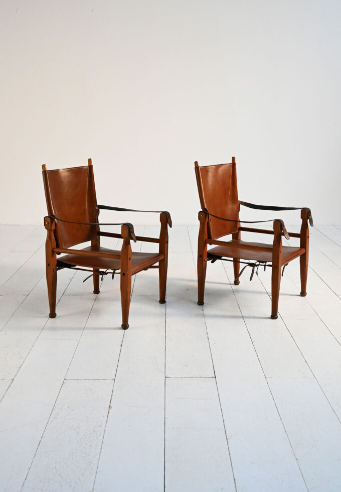 Pair of safari chairs 1950s-b