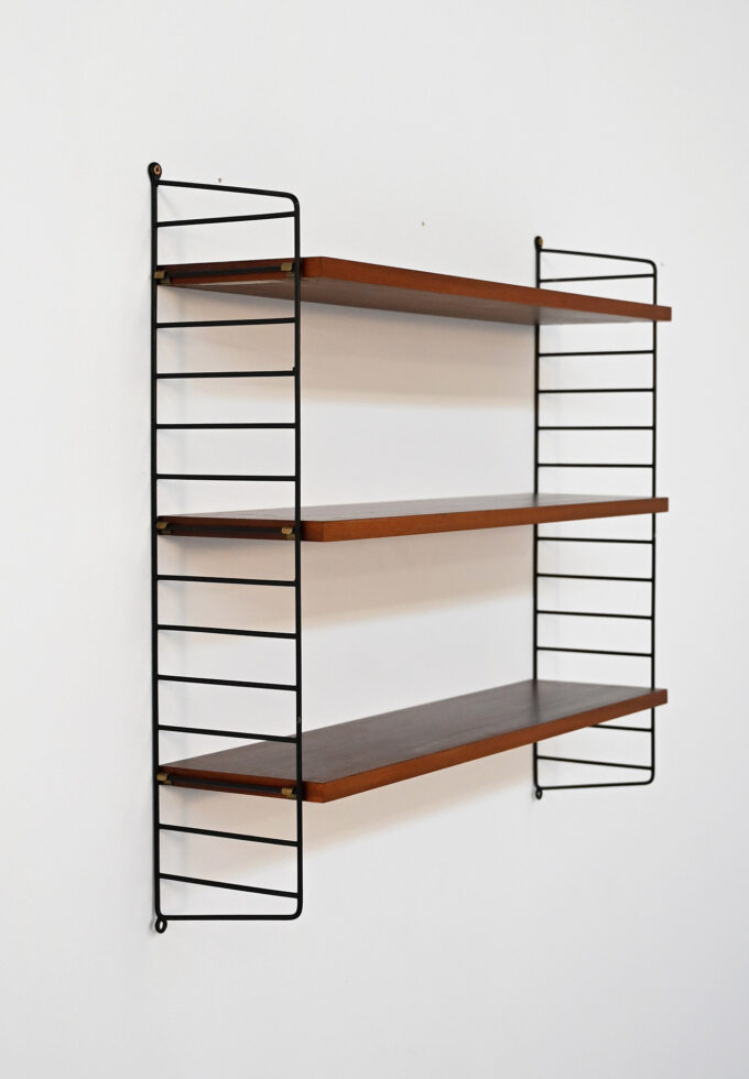 Scaffale modulare di Nisse Strinning per String Design, anni ’50-a_