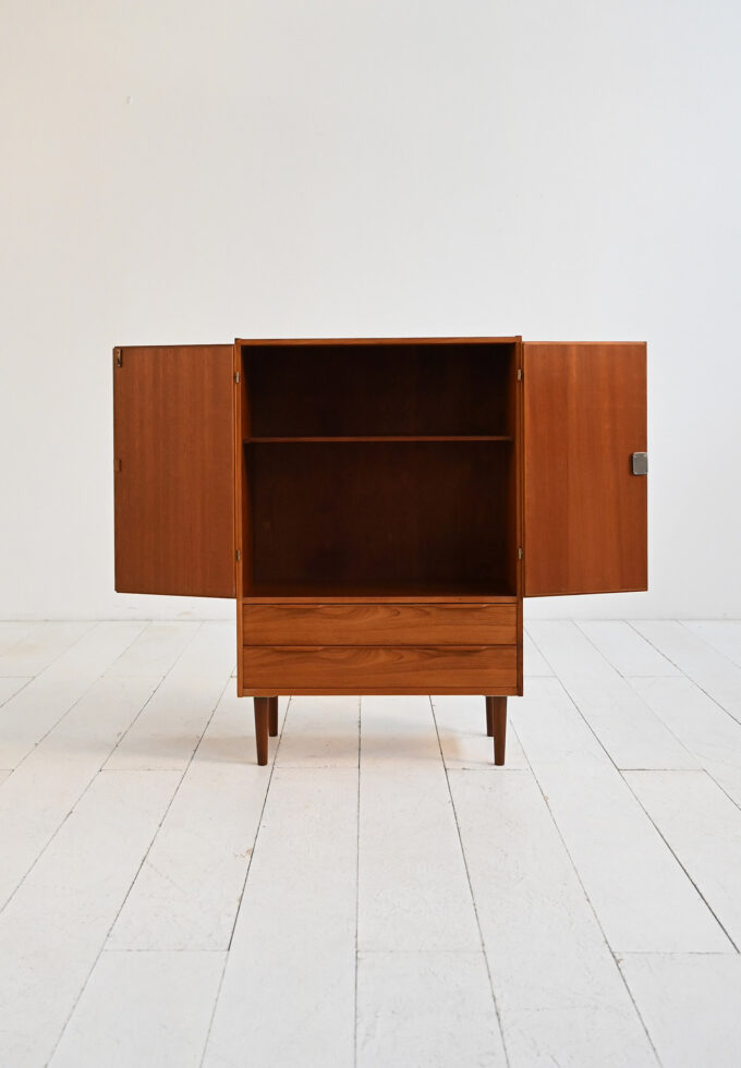 Scandinavian teak cabinet with drawers, 1950s/60s-b