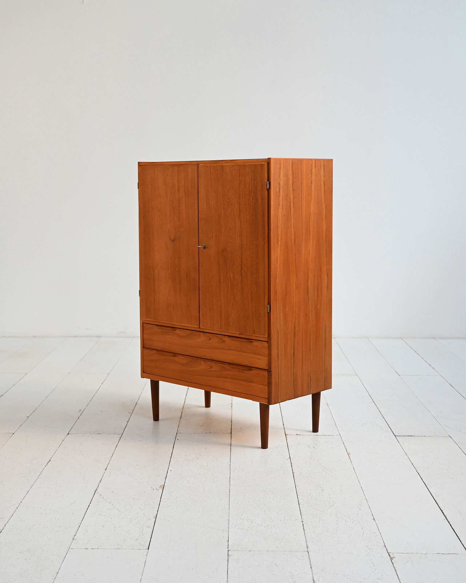 Cabinet scandinavo teak cassetti 50/60s-c Cabinet scandinavo in teak con cassetti, anni ’50/’60-c