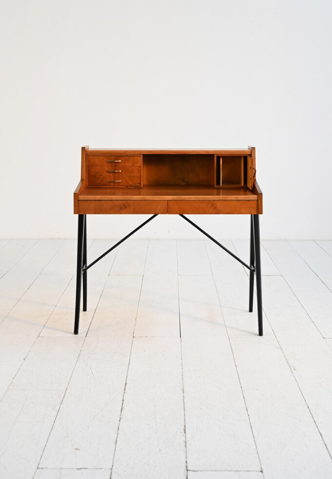 Mid-century walnut desk with black legs, 1950s/60s-c
