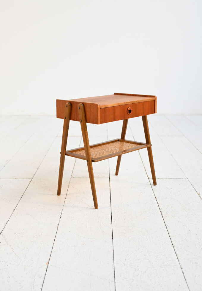 Scandinavian teak nightstand with rattan shelf, 1950s-b