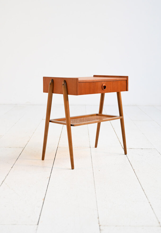 Scandinavian teak nightstand with Vienna straw shelf, 1950s-b