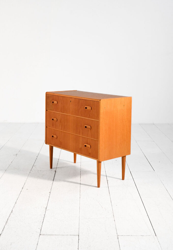 Scandinavian oak chest of drawers, 1960s-c