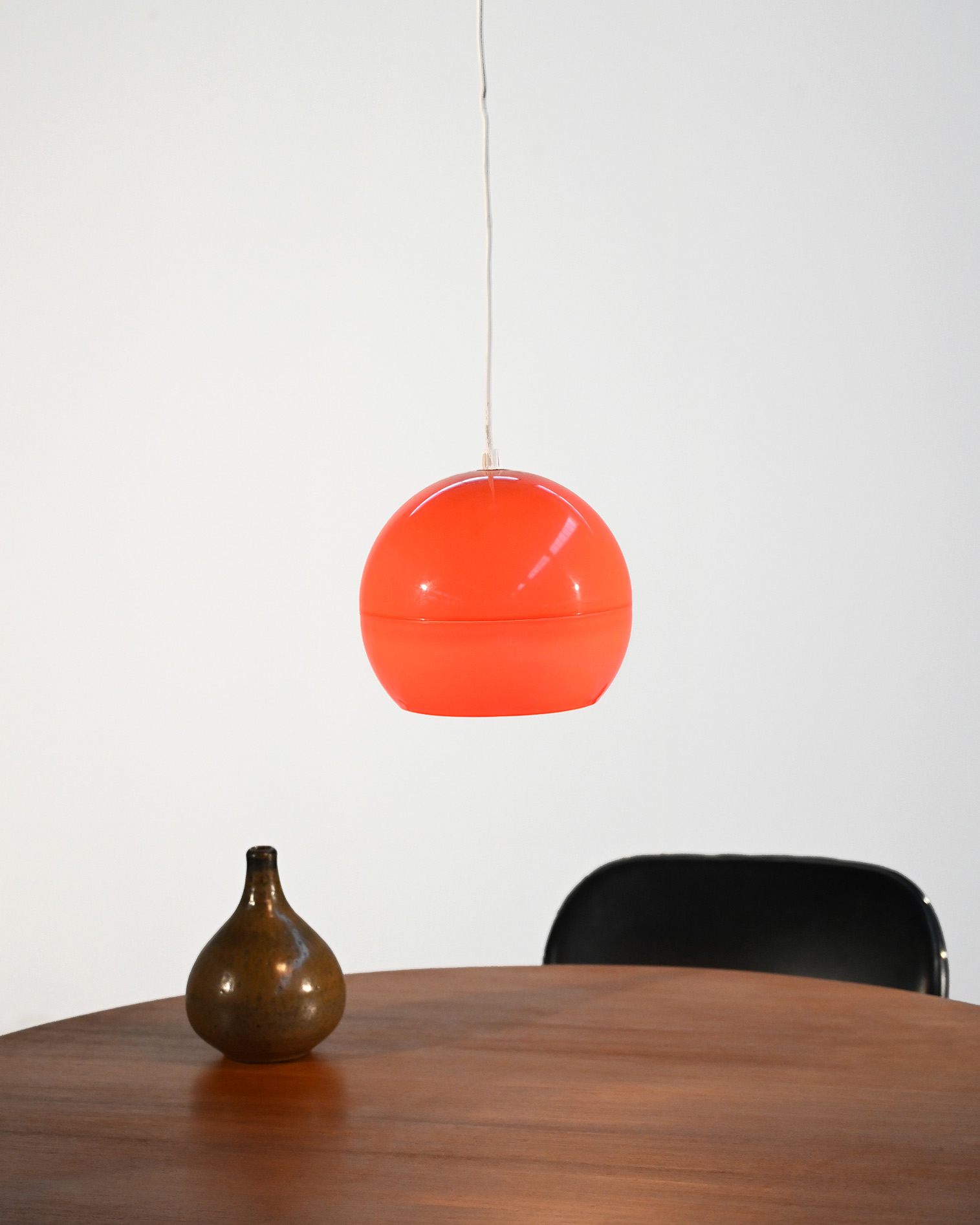 Lampada da soffitto in stile Space Age arancio, anni 60-a