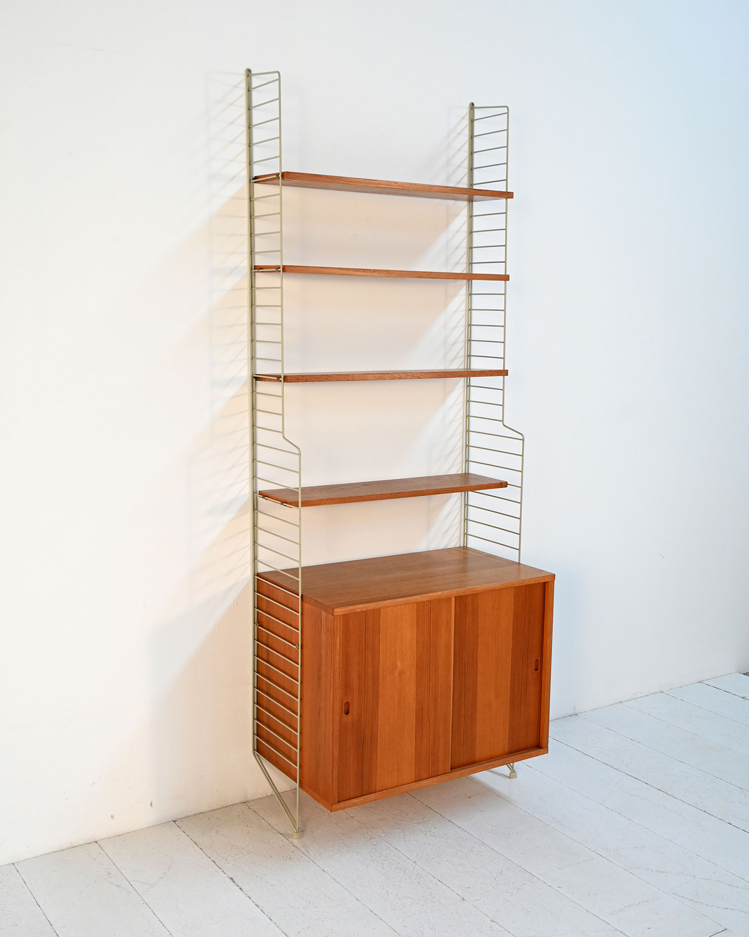 Libreria “String" Nisse Strinning 50s-d Libreria “String” di Nisse Strinning, anni ’50-d