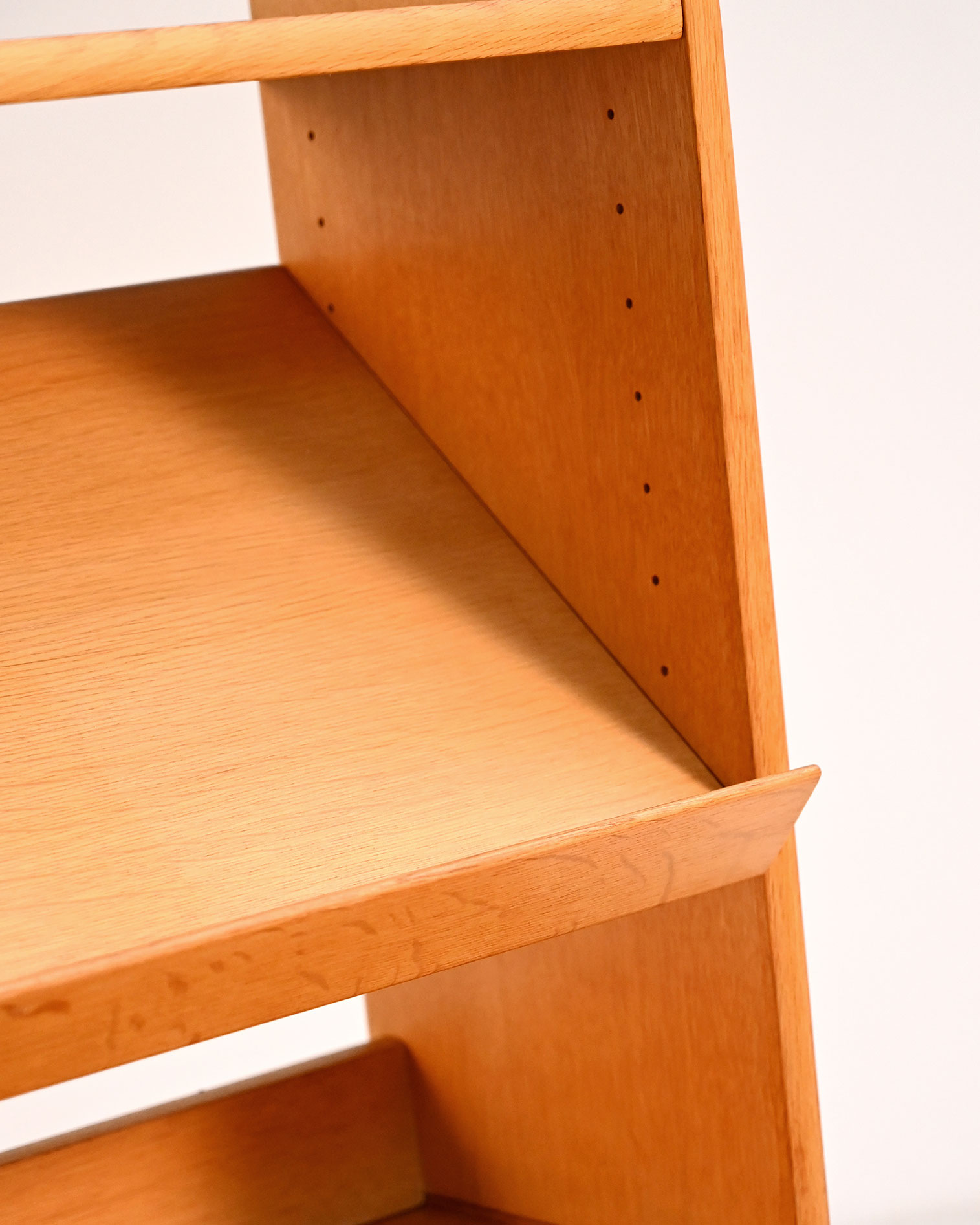 Bertil Fridhagen Bookstore Bodafors Sweden 1964-i Bertil Fridhagen's bookcase for Bodafors, Sweden 1964-i