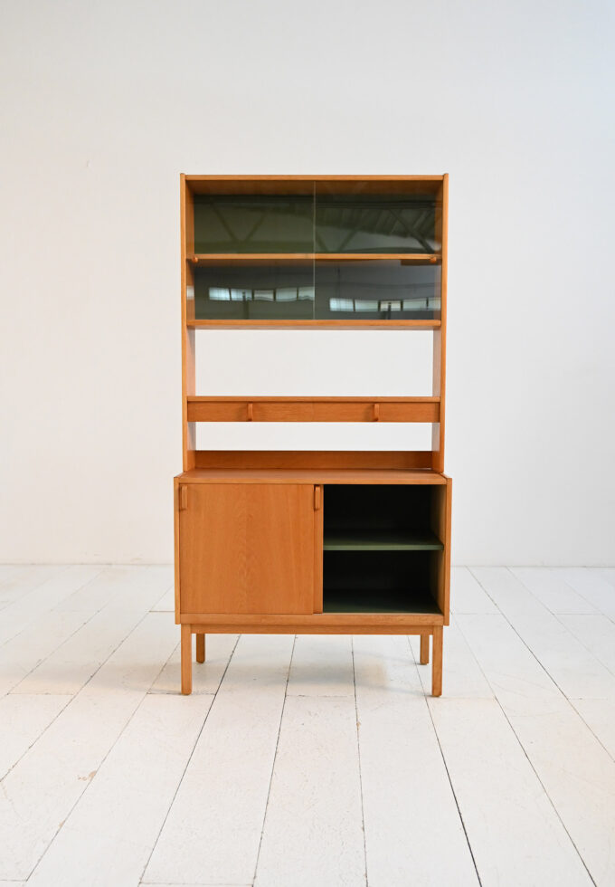 Bookcase by Bertil Fridhagen for Bodafors with display cabinet, 1964-b