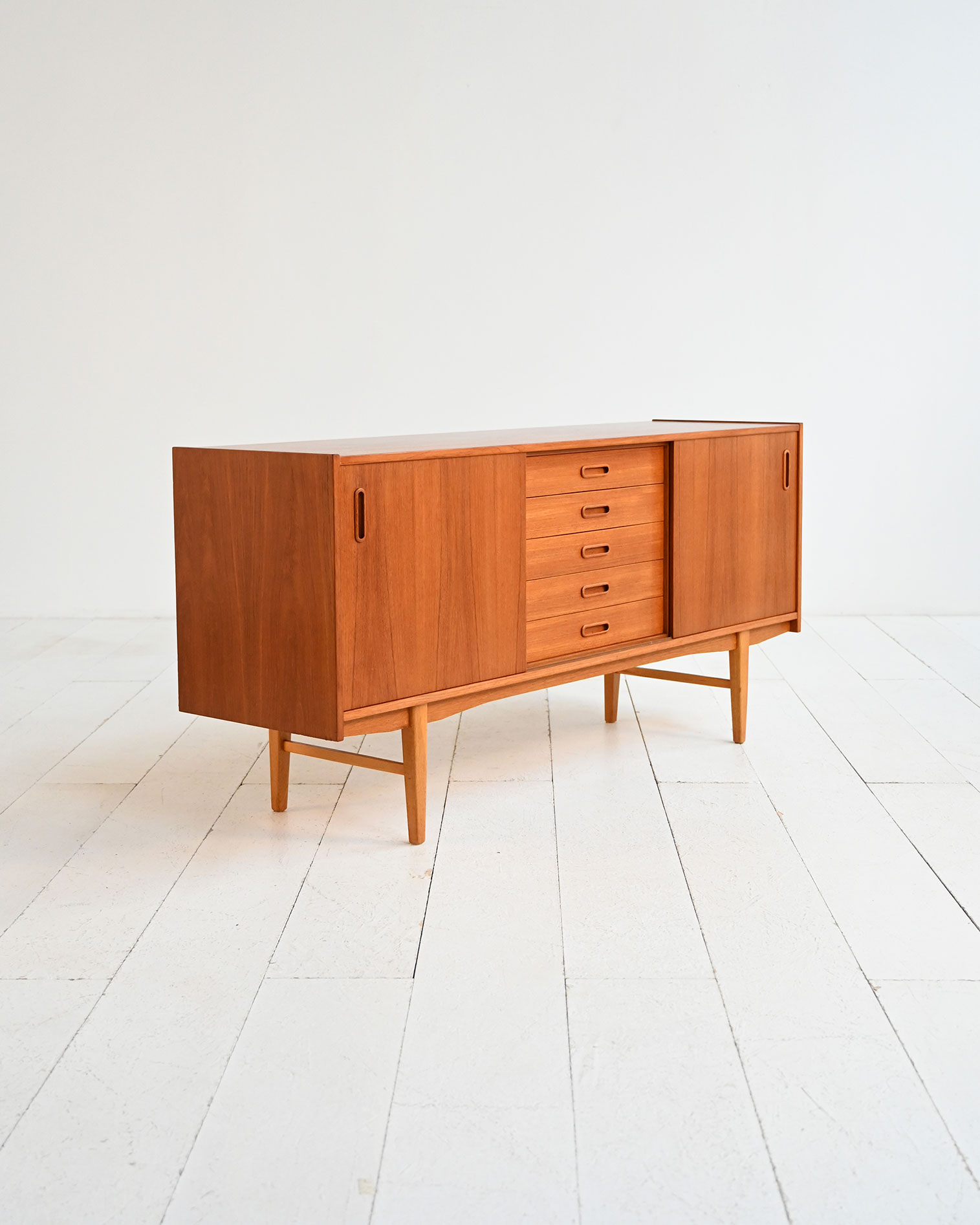 Scandinavian sideboard teak oak 50-60s-e Scandinavian teak and oak sideboard, 1950s-60s-e