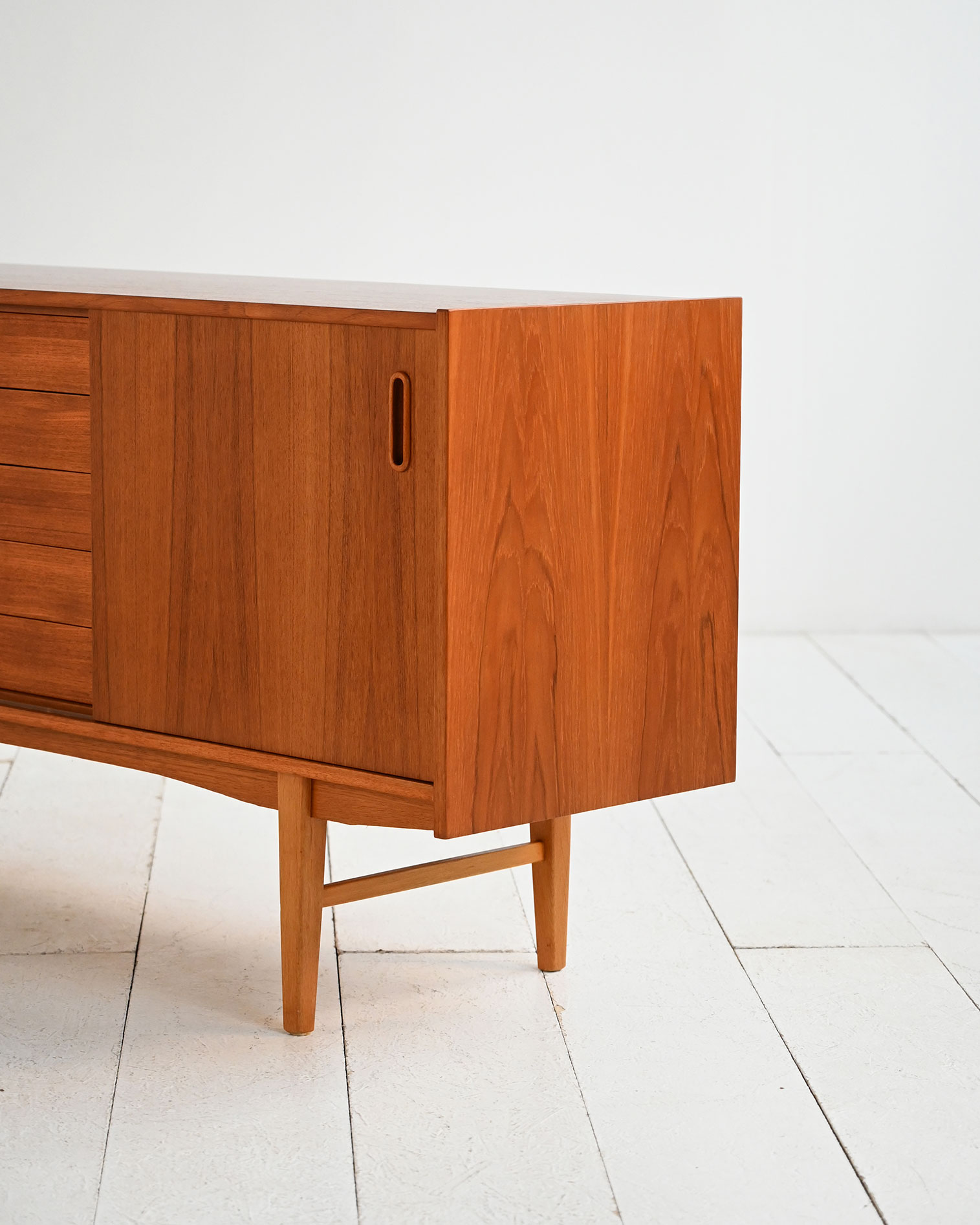 Scandinavian sideboard teak oak 50-60s-f Scandinavian teak and oak sideboard, 1950s-60s-f