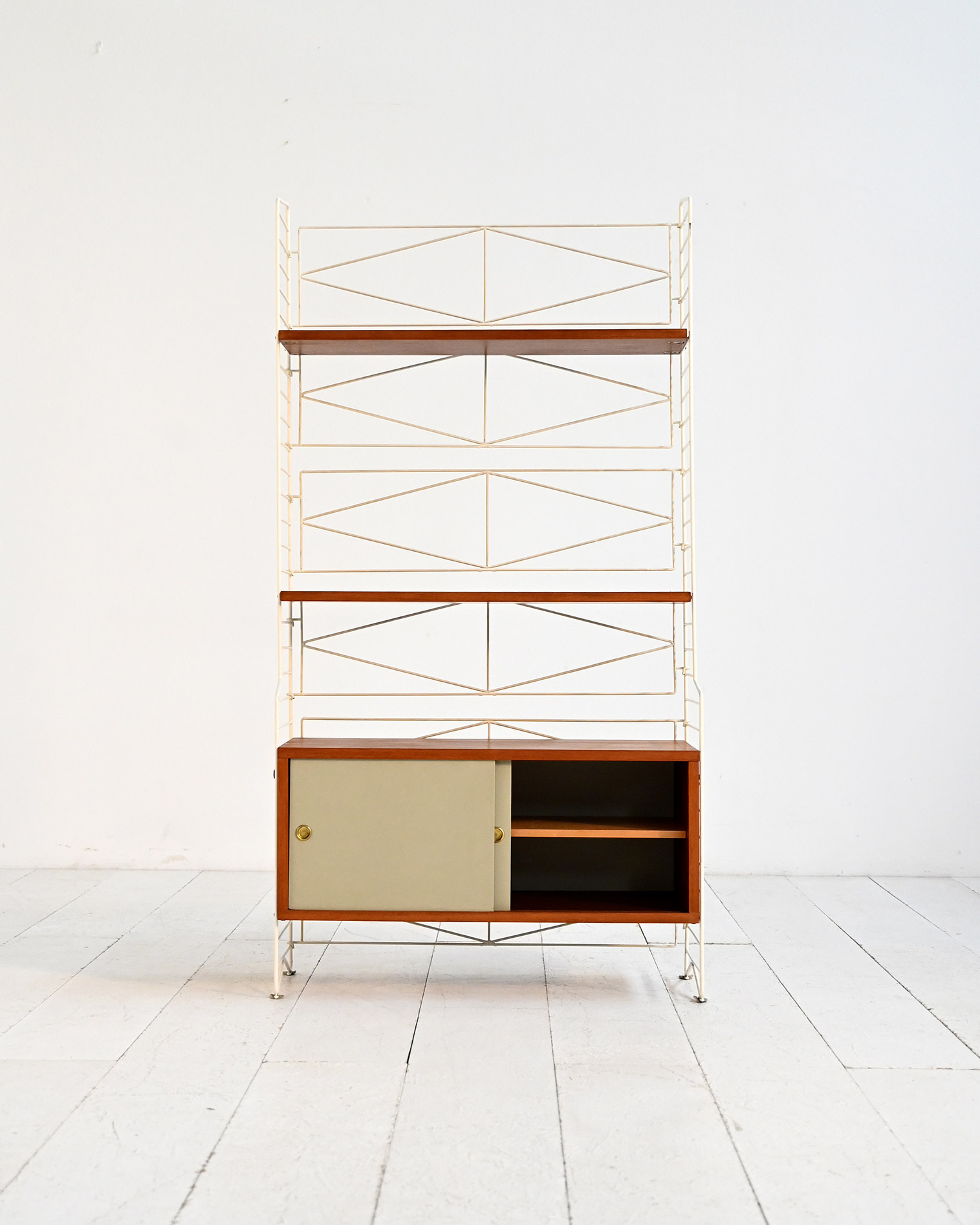 Libreria modulare freestanding stile String 60s-f Libreria modulare freestanding in stile String anni ’60-f