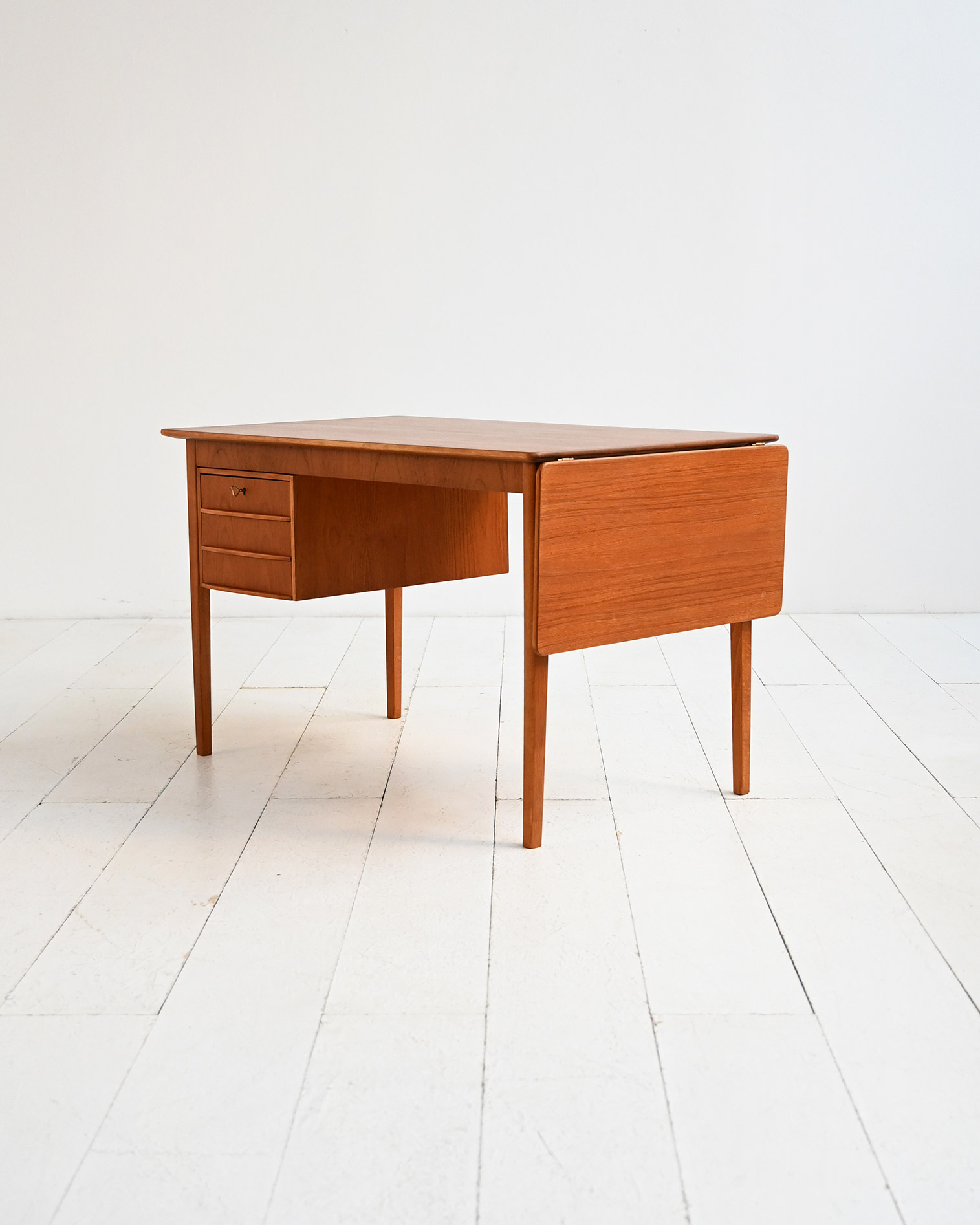 Scrivania ribalta teak 60s-b Scrivania con ribalta in teak anni ’60-b