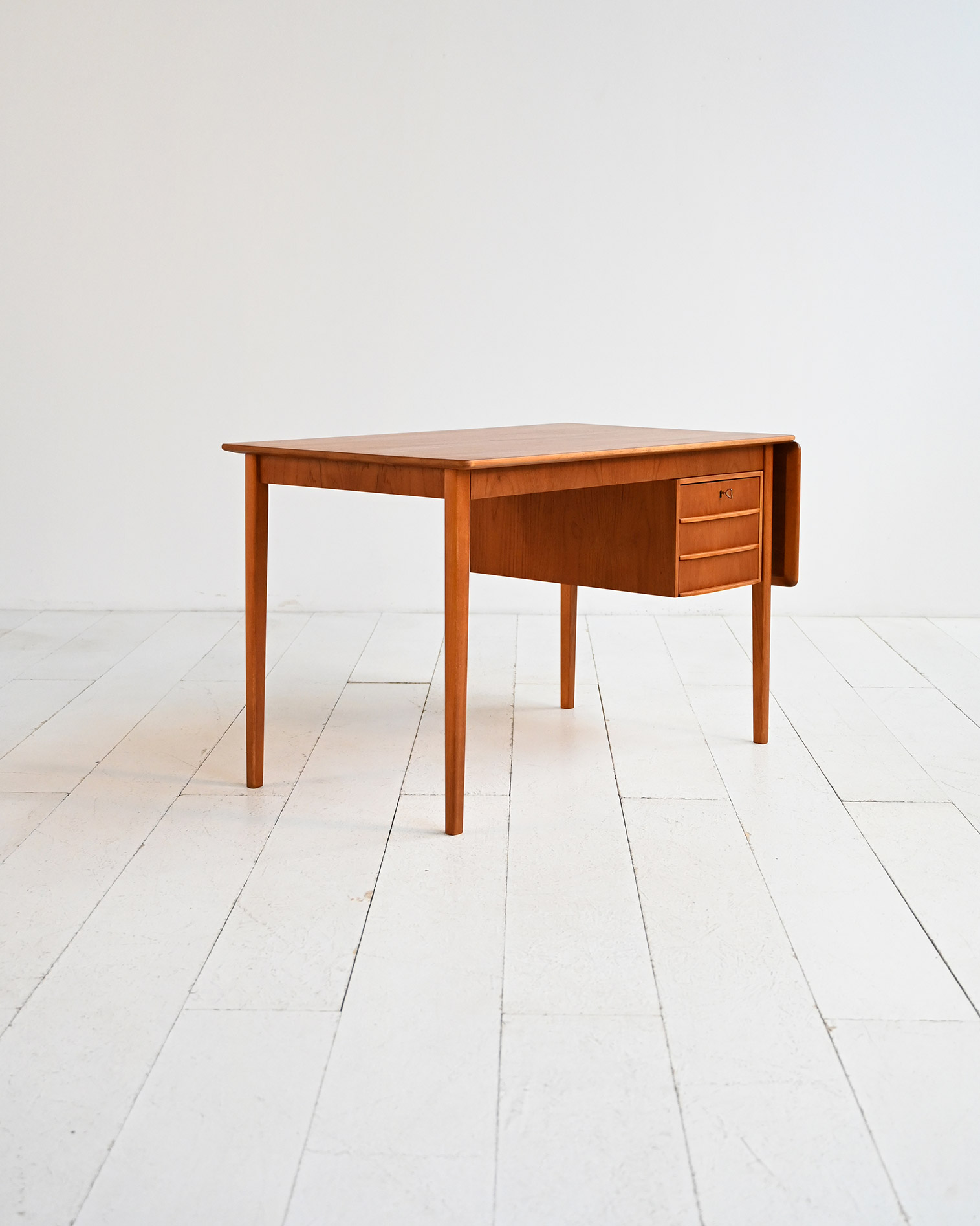 Scrivania ribalta teak 60s-d Scrivania con ribalta in teak anni ’60-d