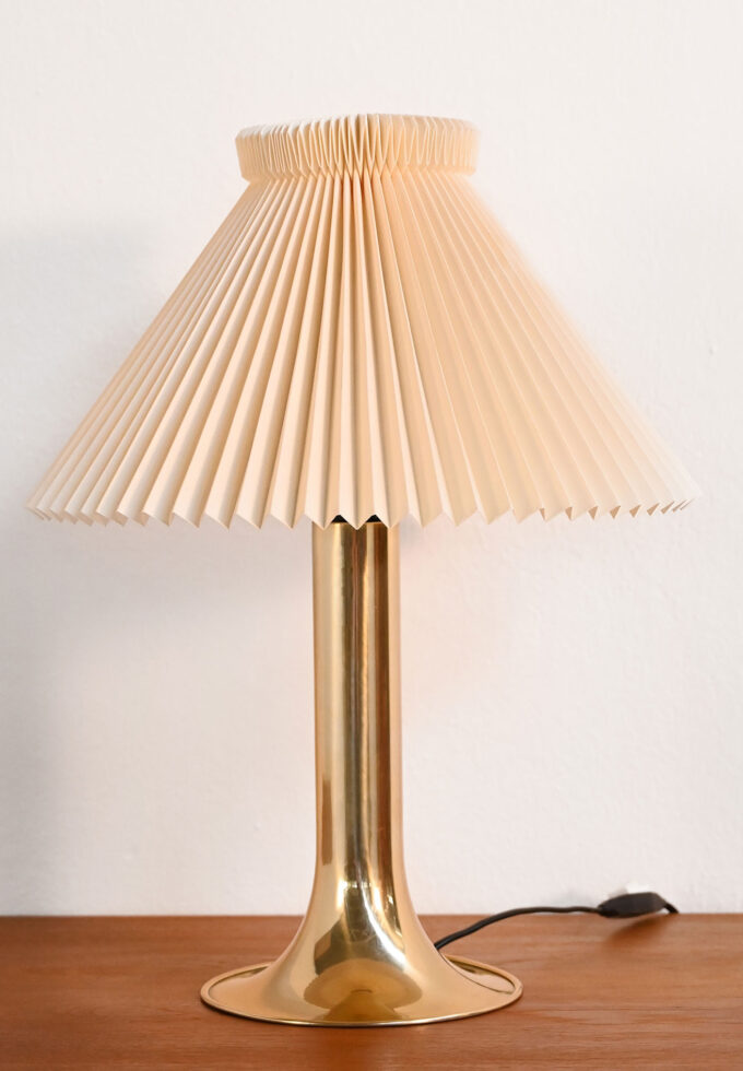 Danish table lamp with fabric shade, 1960s-a