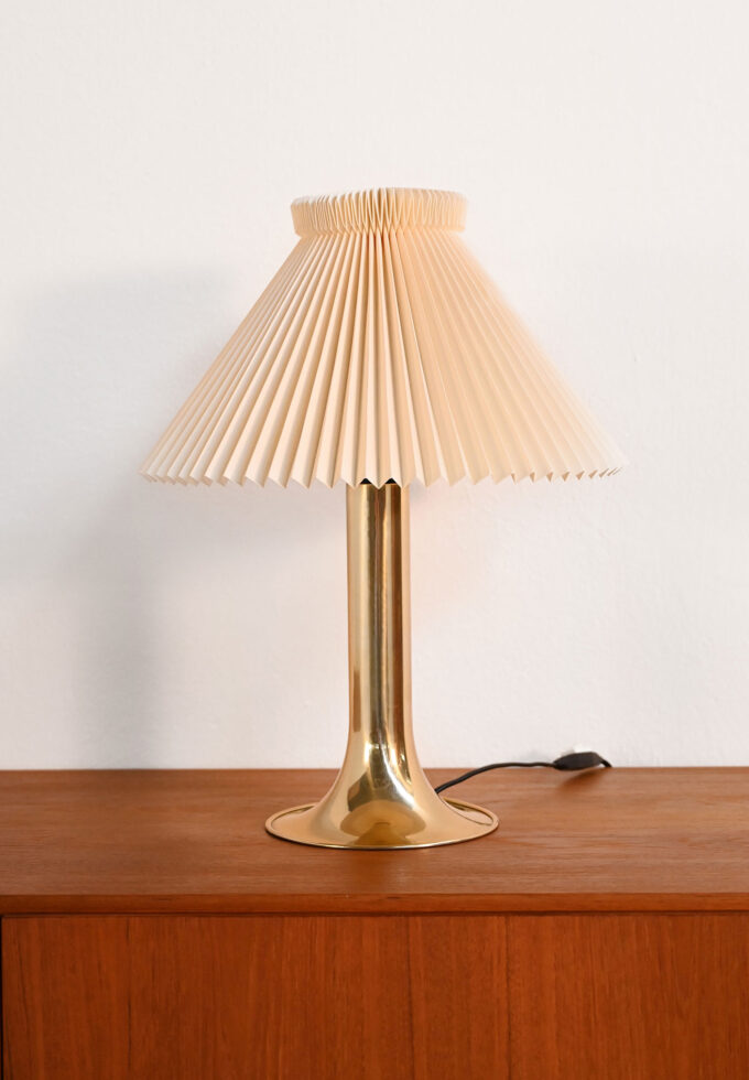 Danish table lamp with fabric shade, 1960s-b