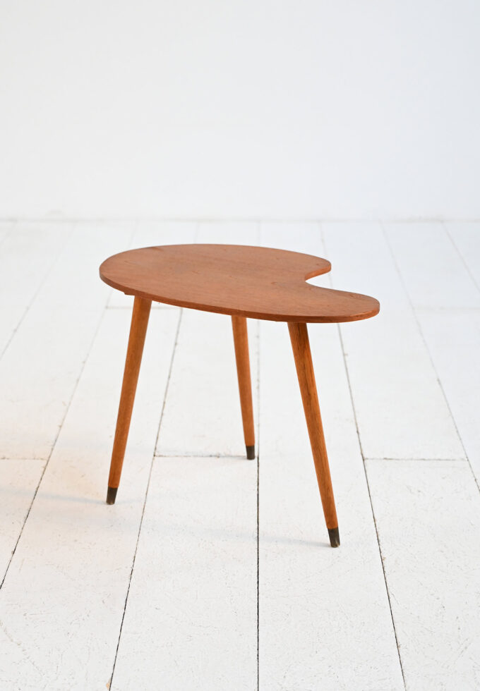 Coffee table with organically shaped teak and brass top, 1950s-60s-b