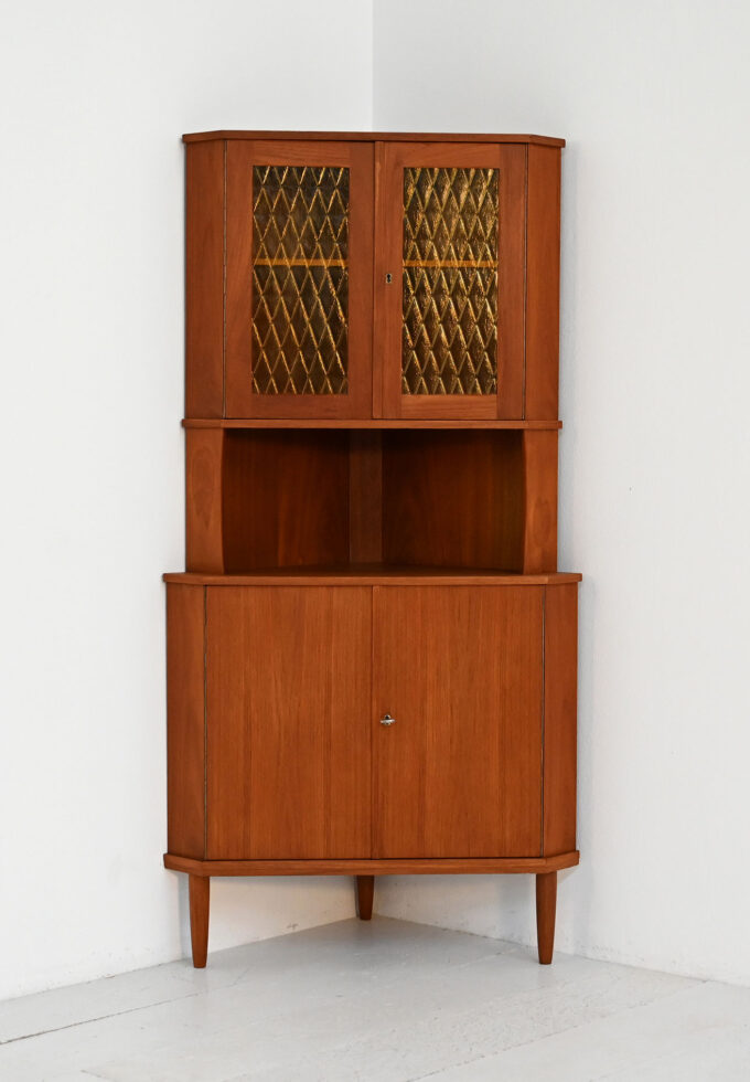 Scandinavian mid-century teak corner cabinet, 1950s-a