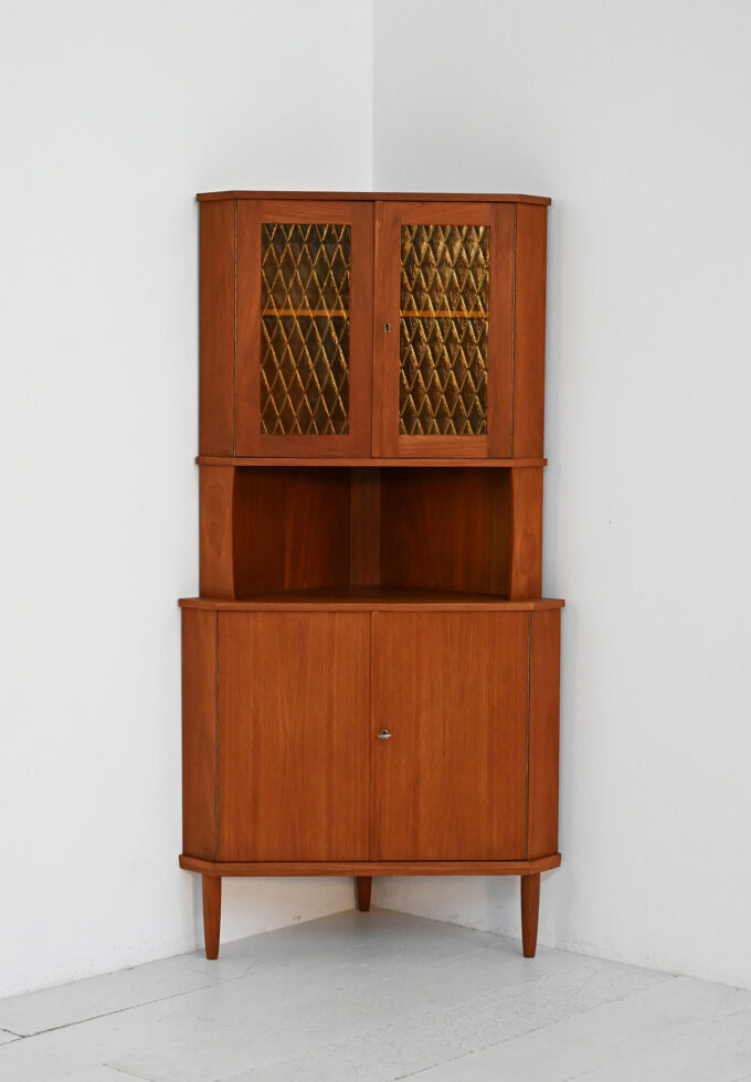Scandinavian mid-century teak corner cabinet, 1950s-b