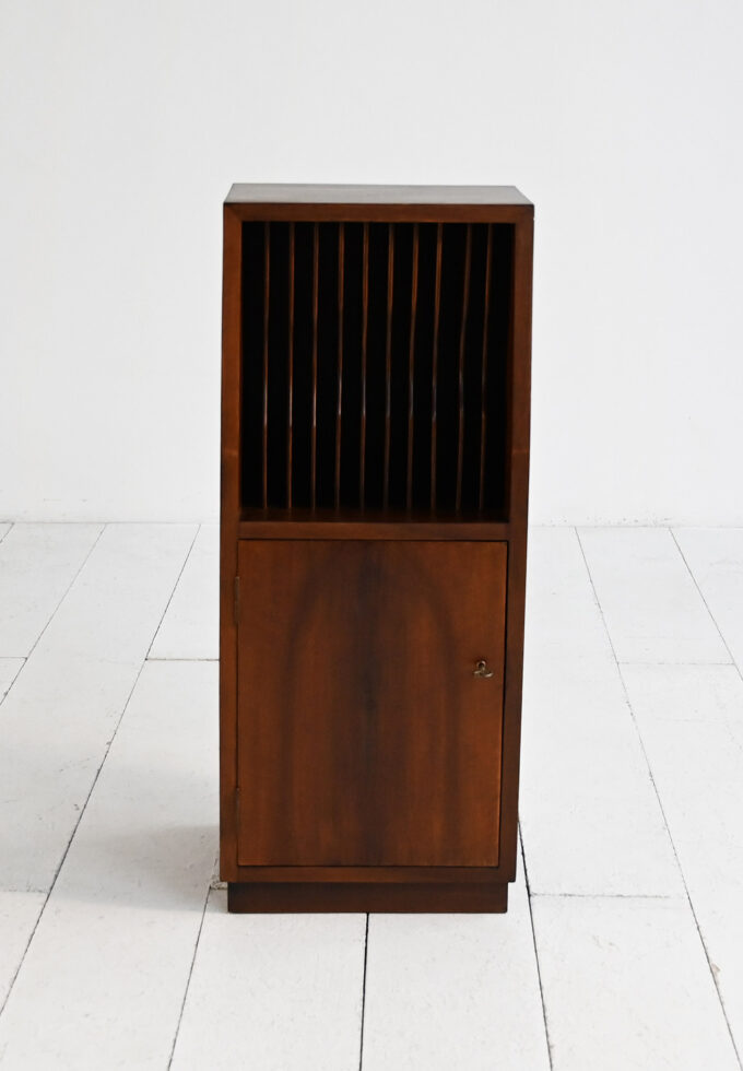 Cabinet con vano porta vinili-a